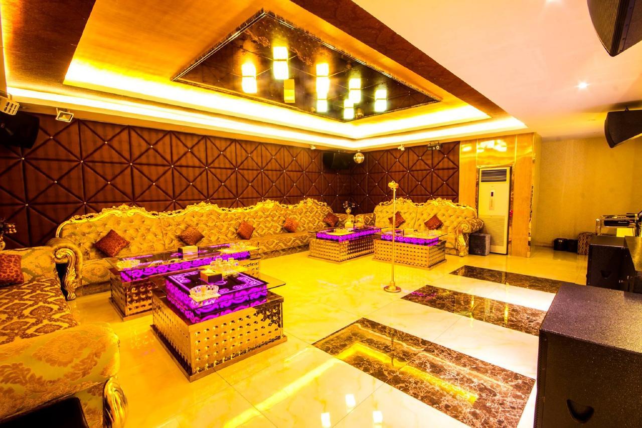 Apollo Hotel Yangon Exteriör bild