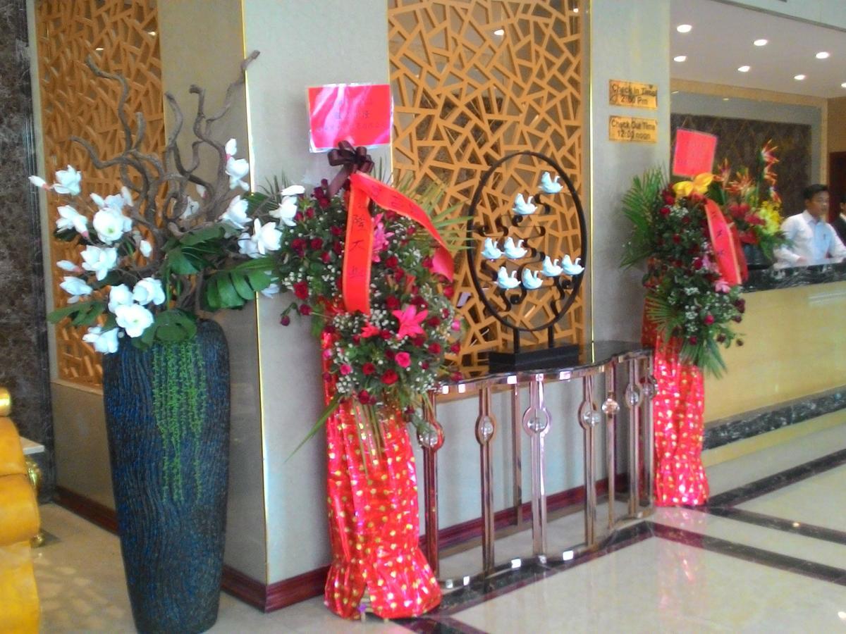 Apollo Hotel Yangon Exteriör bild