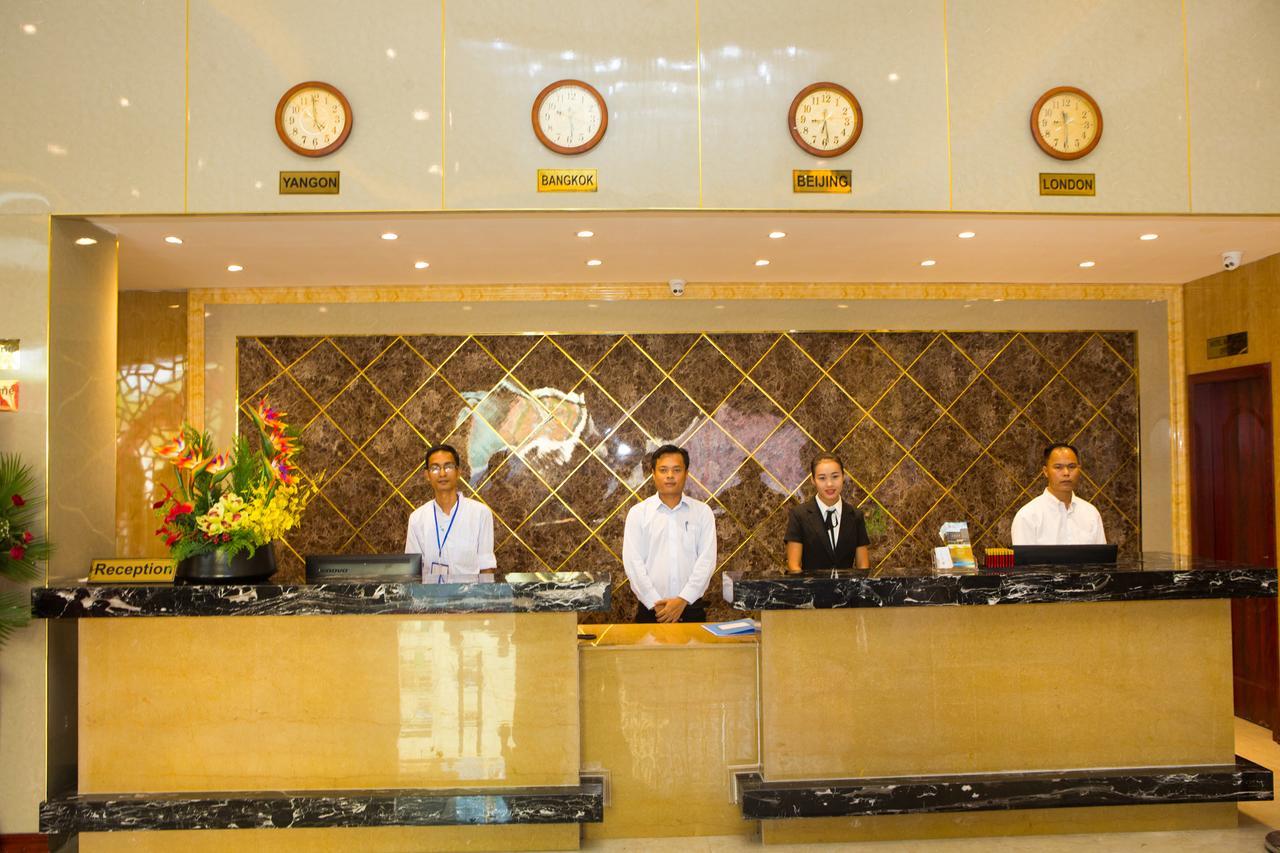 Apollo Hotel Yangon Exteriör bild