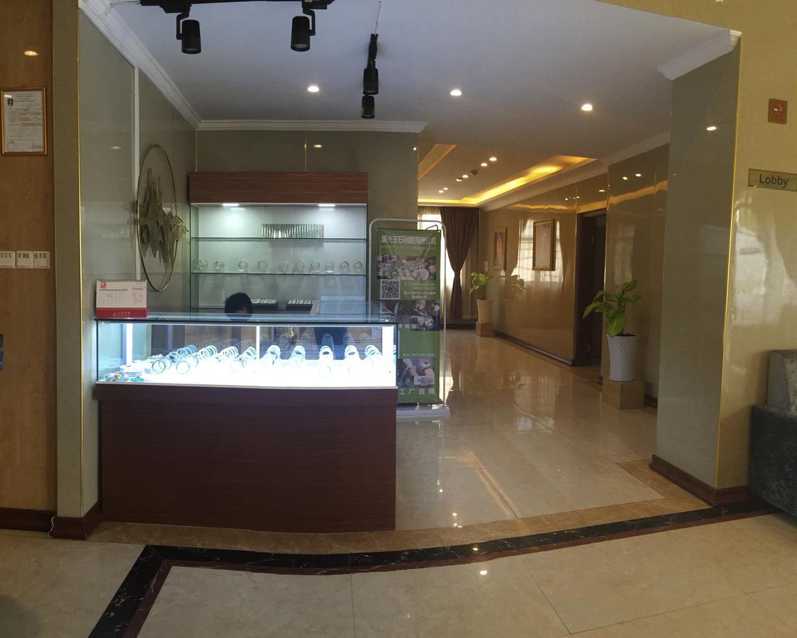 Apollo Hotel Yangon Exteriör bild